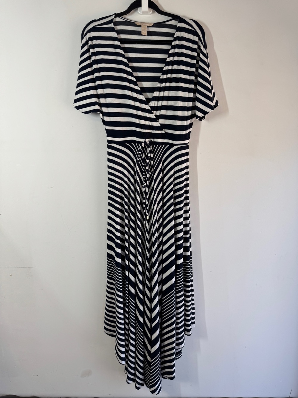 Banana Republic Modal Striped Maxi Dress Navy White Medium Casual Resort Comfy